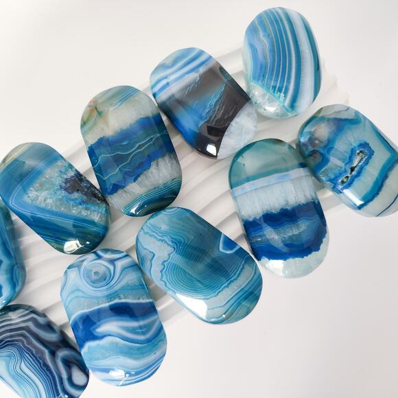 Blue Agate Palm Stone Dyed - Picture 4 of 9